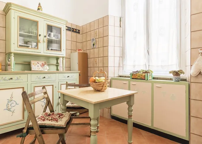 Апартаменты Flower's Market - Charme Holidays *